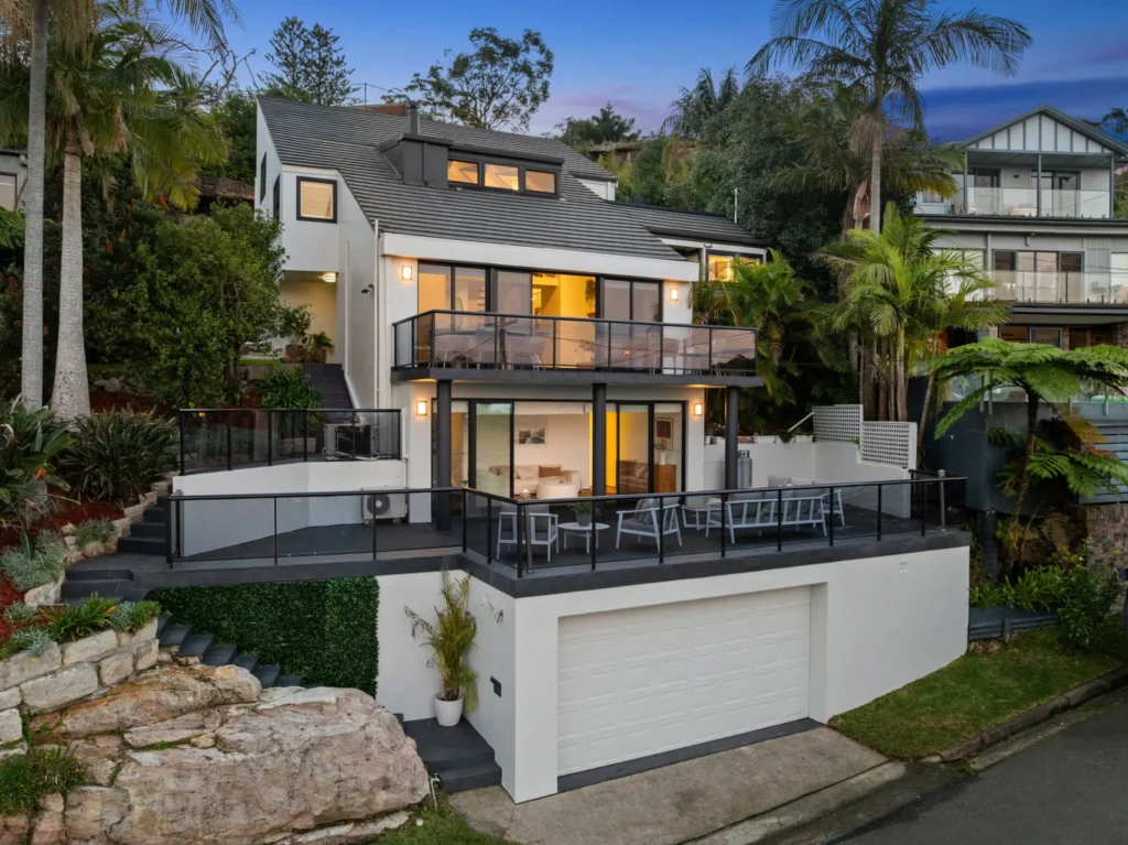 Main Photo External Of Aperta House 1
